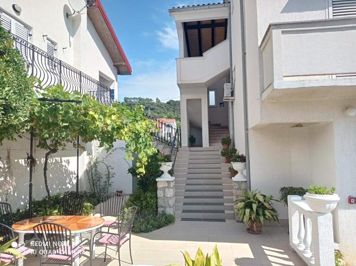 Apartment-Rooms Preka Palit Bagian luar foto