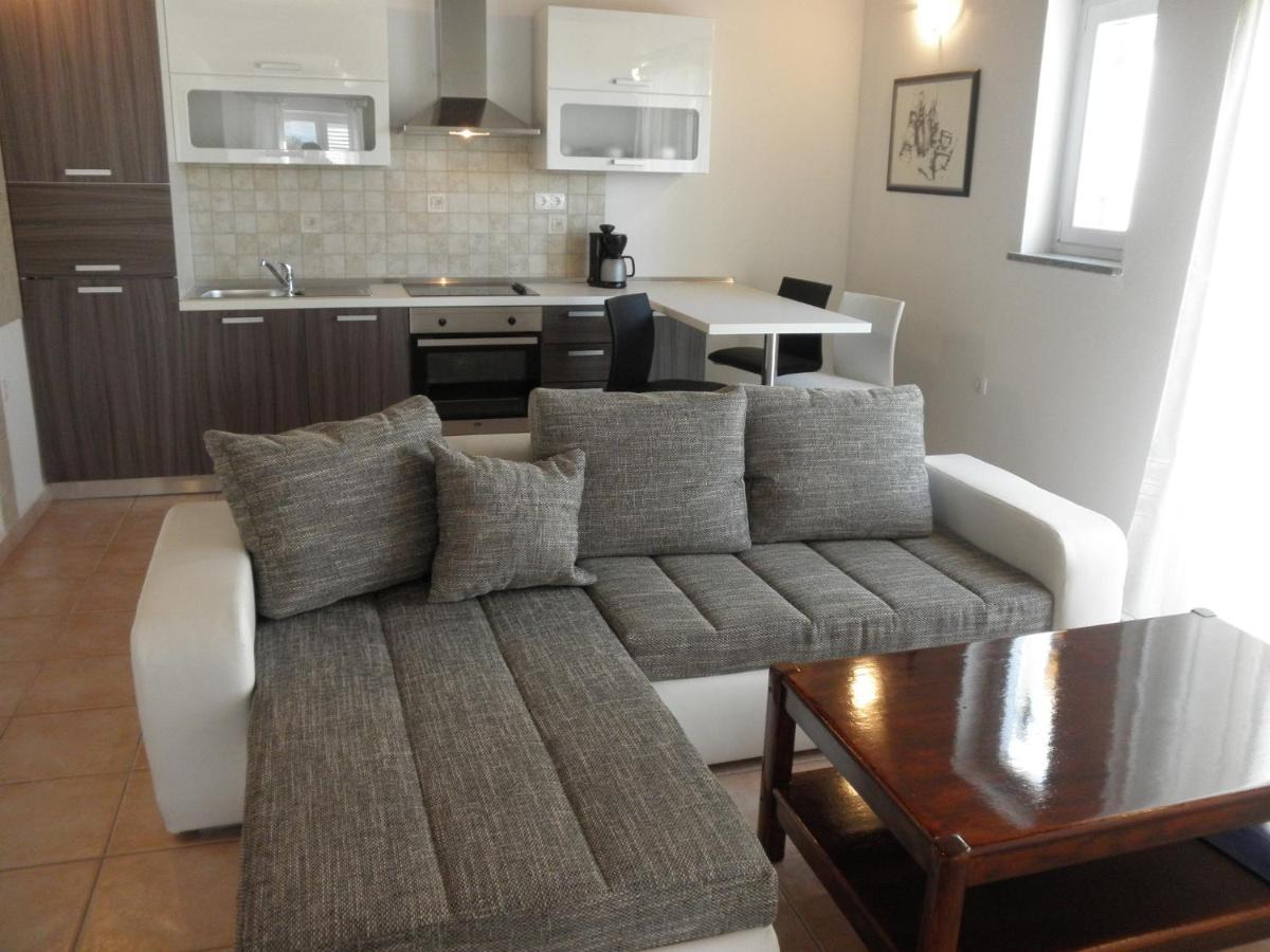 Apartment-Rooms Preka Palit Bagian luar foto