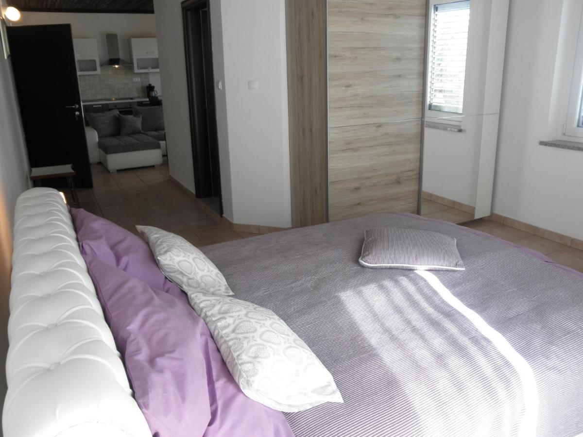 Apartment-Rooms Preka Palit Bagian luar foto