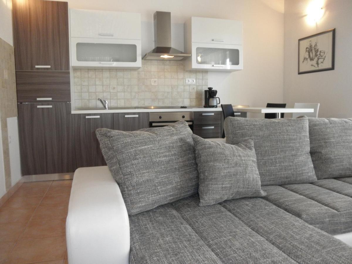 Apartment-Rooms Preka Palit Bagian luar foto