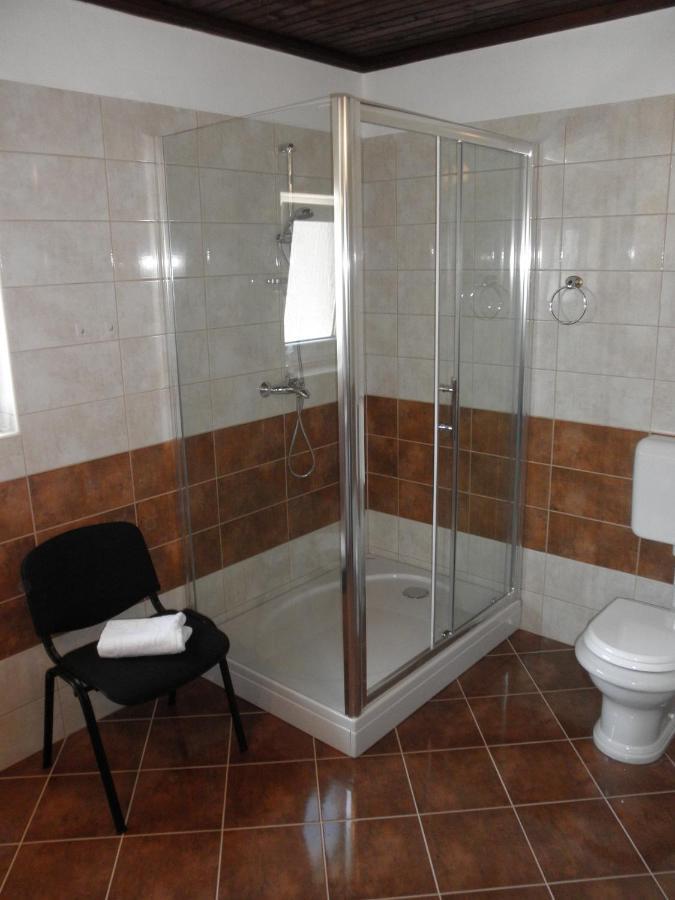Apartment-Rooms Preka Palit Bagian luar foto