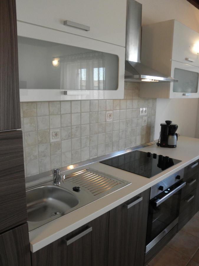 Apartment-Rooms Preka Palit Bagian luar foto