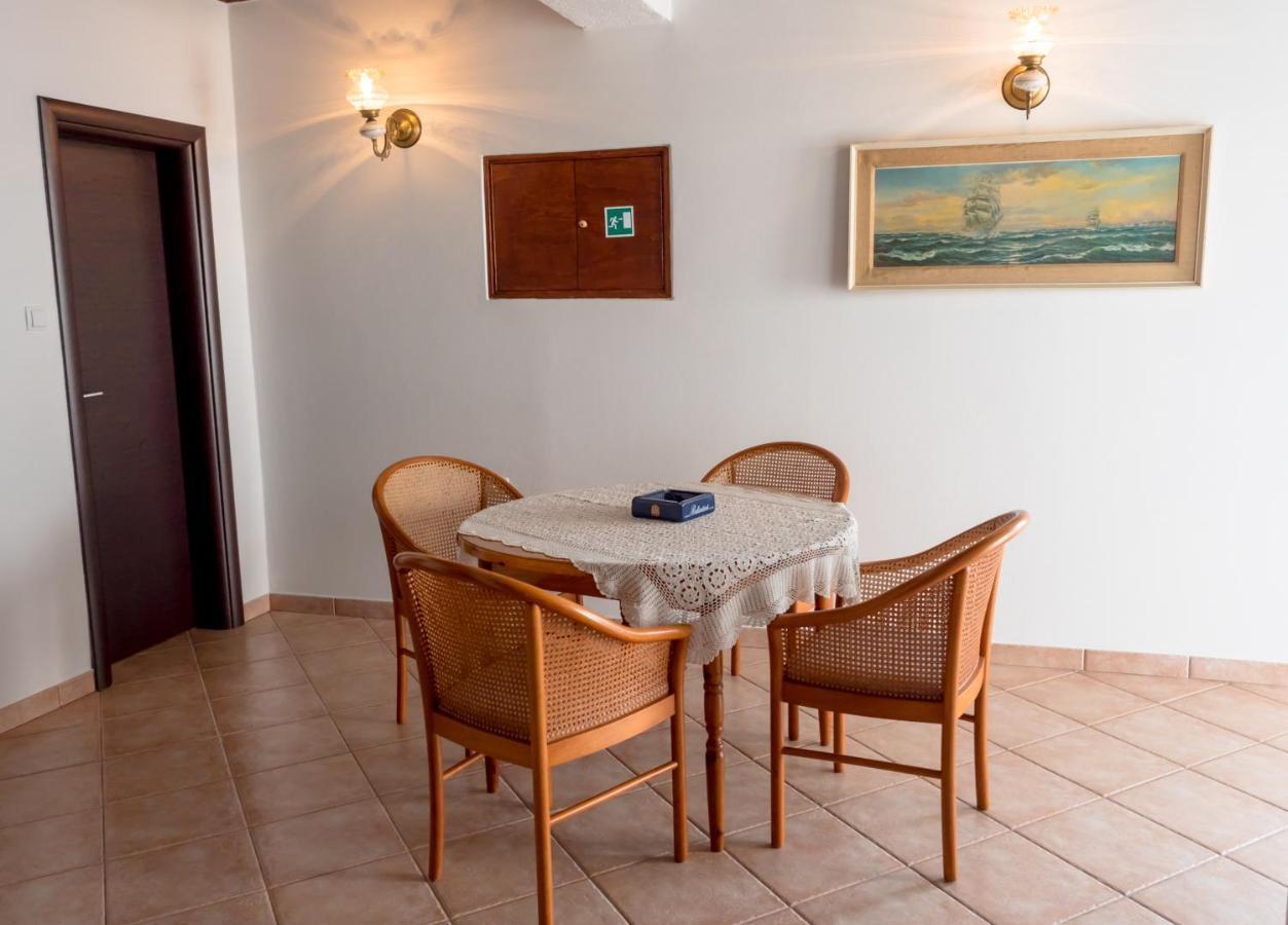Apartment-Rooms Preka Palit Bagian luar foto