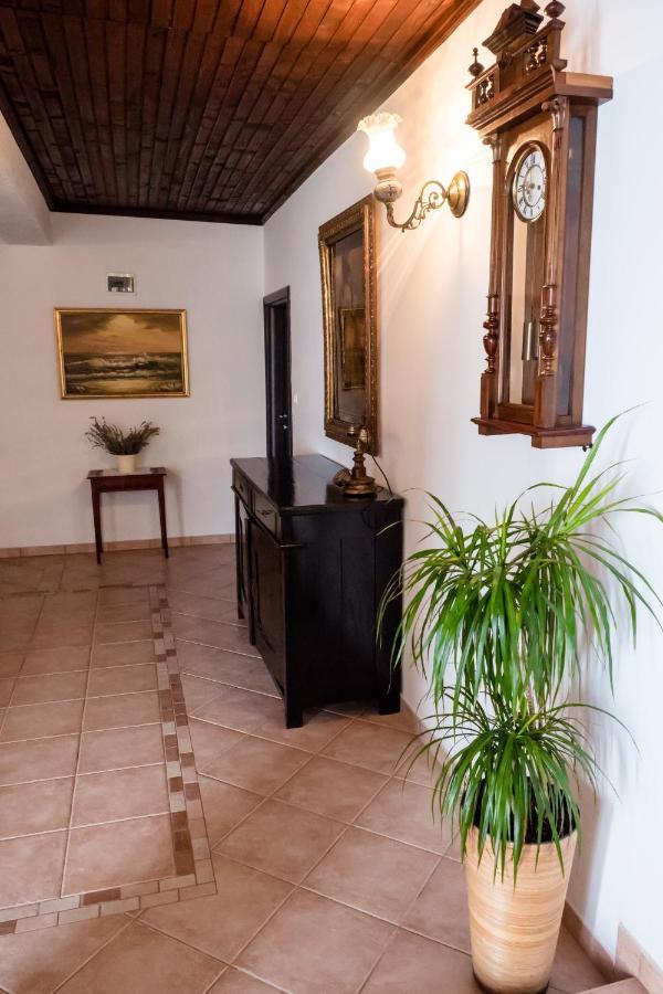 Apartment-Rooms Preka Palit Bagian luar foto